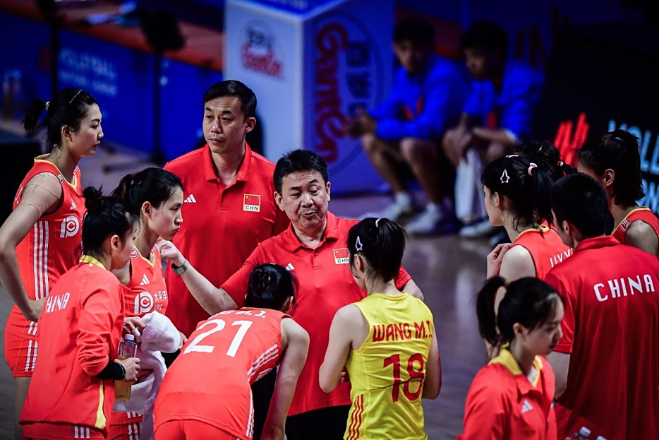 日本队翻盘印度队，黄鸭组合高光表现