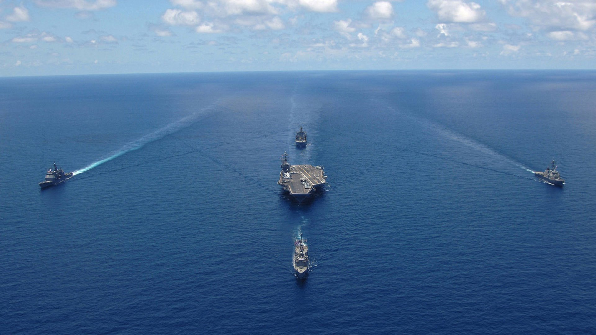 足球的平行褶皱，当哲科偿还托蒂式恩情，厄德高在德甲铸造镜像时刻