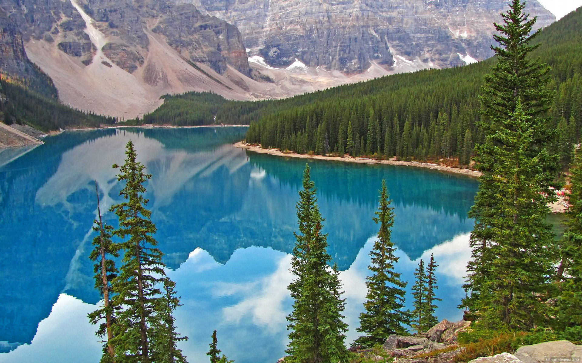 罗马碾压土耳其悬念，京多安东决封神—欧洲足坛双线关键战传奇