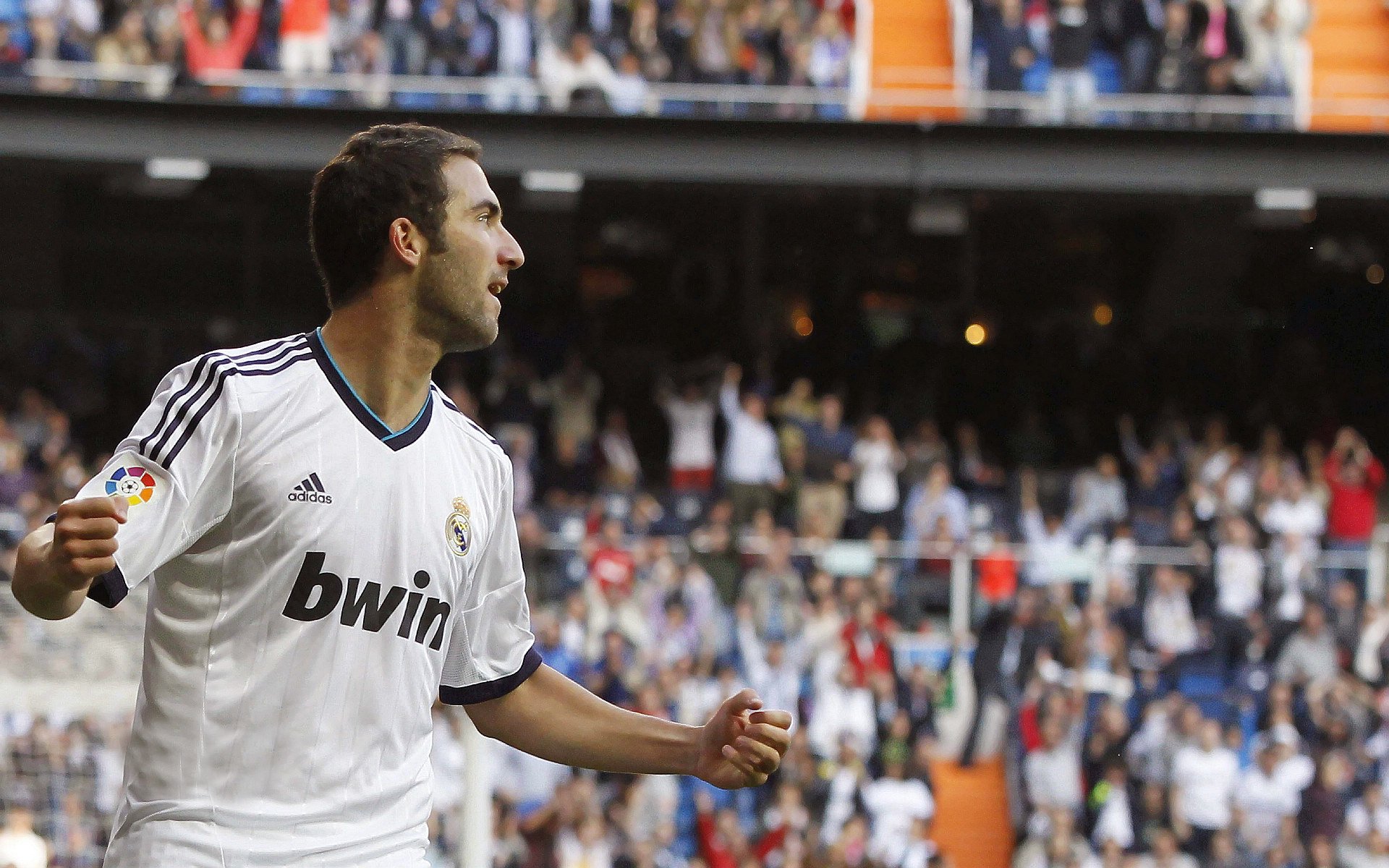 钻石切割蓝月，无名之辈恩佐的欧冠封神夜