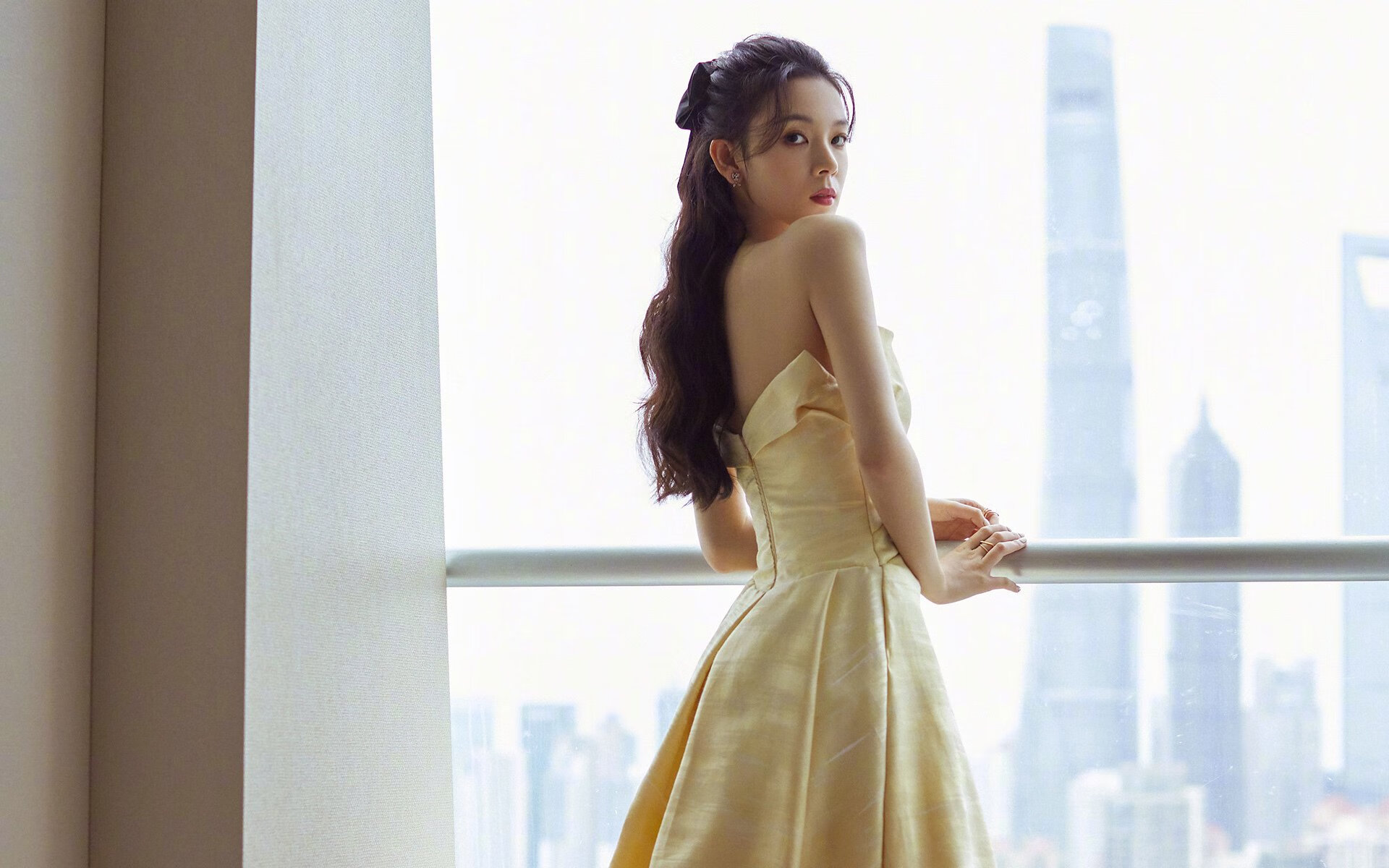 巴格达的沙与罗马的石，当哈兰德在第三夜重生