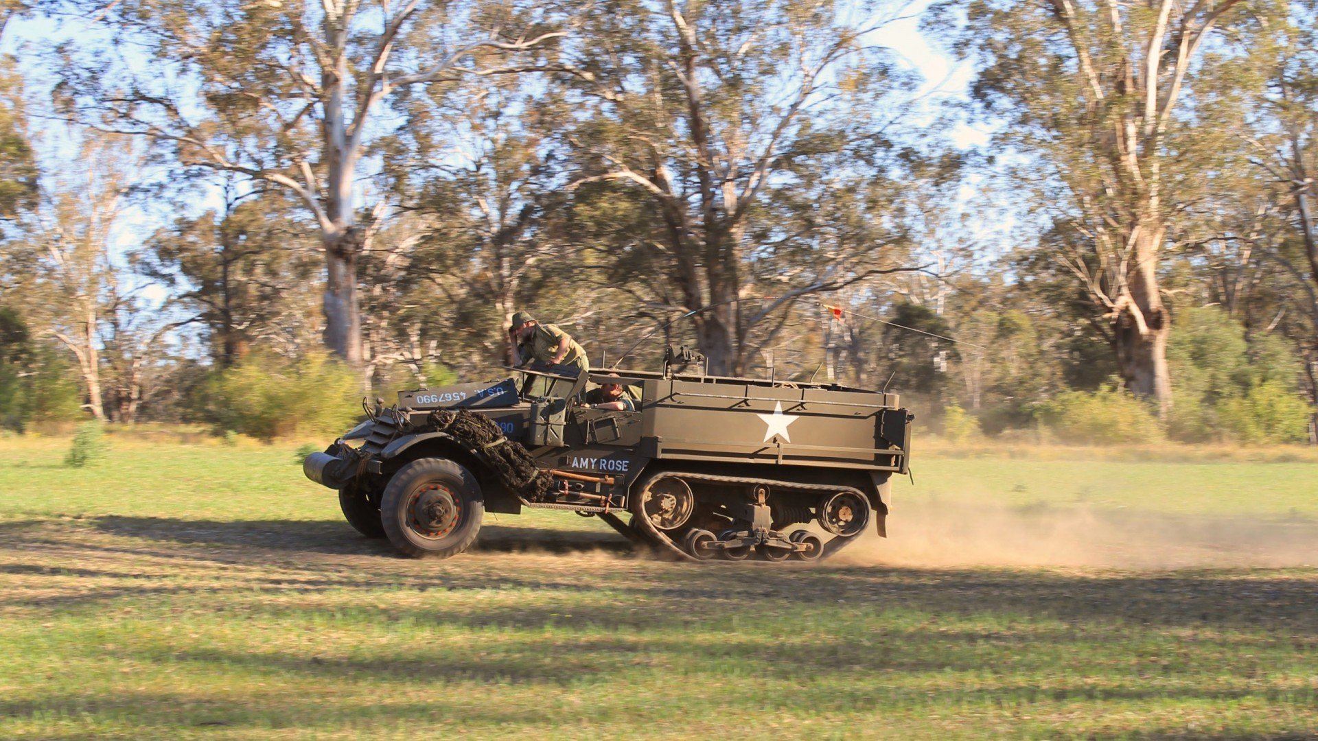 孤星对撞紫金王朝，当德罗赞背起整座芝加哥，篮球写下反英雄的诗