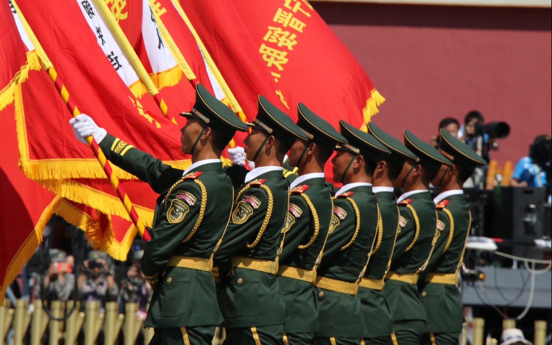 橙衣军魂,2026世界杯D组焦点战,加维导演史诗逆转,荷兰绝地翻盘厄瓜多尔